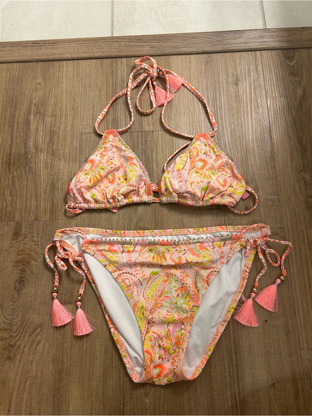 Victoria’s Secret Bikini Set